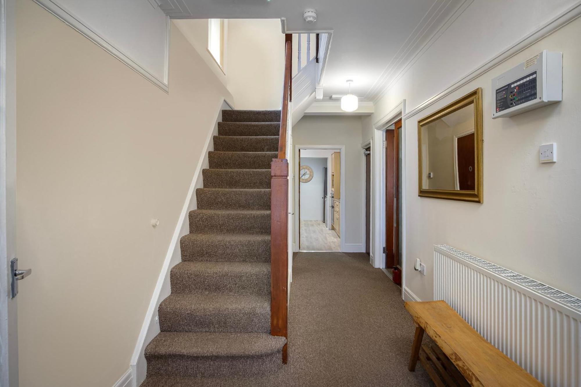 Arnside - Spacious 10-Bedroom Seaside Cottage Blackpool Bagian luar foto