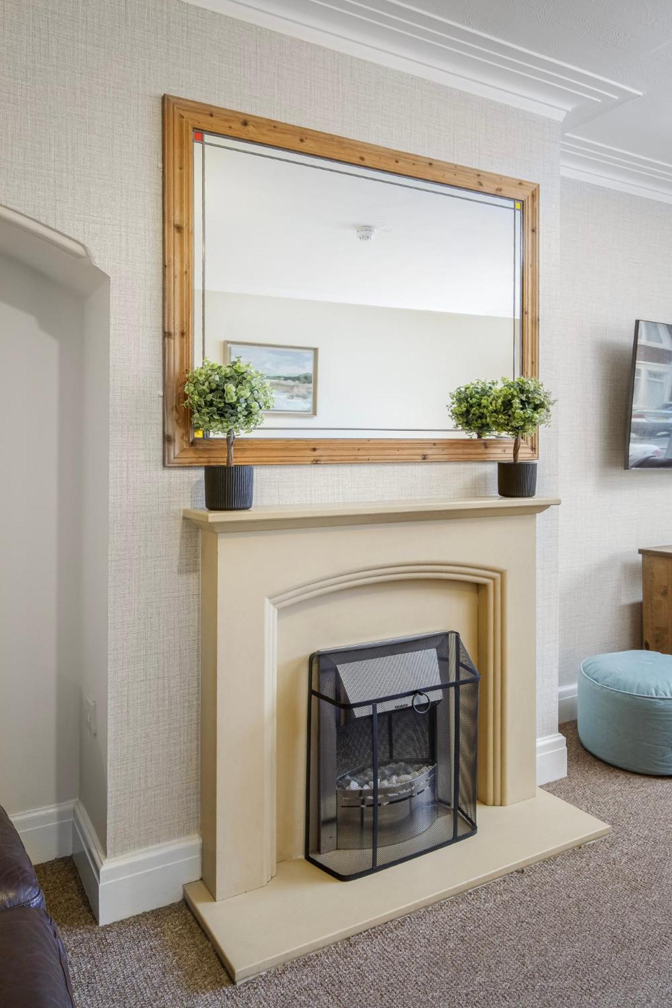 Arnside - Spacious 10-Bedroom Seaside Cottage Blackpool Bagian luar foto